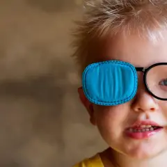 Jak wygląda zez u niemowlaka? Objawy, typy i co warto wiedzieć