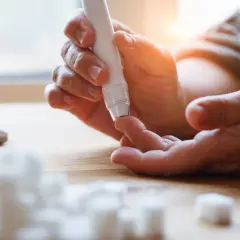 Cukrzyca a wzrok objawy: niebagatelne skutki dla twojego widzenia