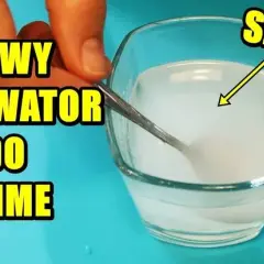 Co zamiast płynu do soczewek do slime? Odkryj skuteczne zamienniki