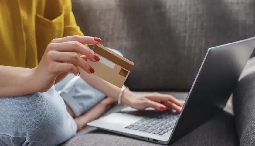 Jak Działają Sklepy w Platformach Gier Online: Wymiana Punktów Lojalnościowych na Nagrody i Przywileje